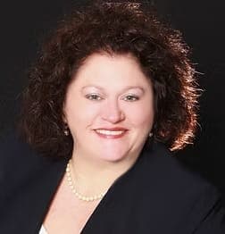 Alison Goldey Headshot